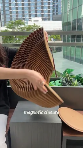 You think  I’m holding a book?#paperfurniture #homedecor #furniture #homechair #christmasgift #foryou 