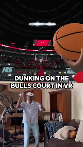 Dunking on the Chicago bulls court in vr!! #gymclassvr #vrbasketball #basketball #gymclassvrcommunity #vr #basketball🏀 #metaquest #gymclasscommuity 