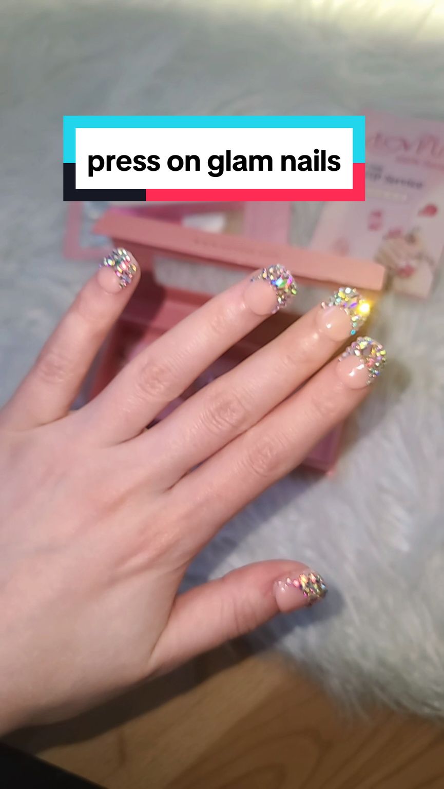 these are so fun and they actually fit my big ahh thumb I love them 🥰 #rhinestonepressons #gemnails #gemdesign #presson #pressonnails #glam #pressons #rhinestones 