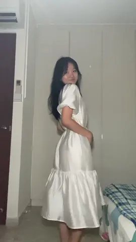 @goelia.singapore dress has such good quality material and it feels SO LIGHT AND FLOWY!! 💞 Use my discount code ‘GOEL010’ for $5 off! #goelia #goeliafashion #goeliasingapore #tiktokshopsg #fyp 