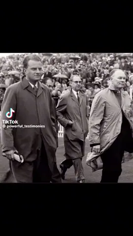 #fyp#LovedBeyondMeasure#LoveWithoutMeasure#JESUS#YESHUA#YAHWEH#WAYMAKER#MIRACLEWORKER#PROMISEKEEPER#LIGHTINTHEDARKNESS #prayerintercessorsoftiktok #bringinghopetothebrokenhearted #settingthecaptivesfree #Love #GRACE #MERCY #BLESSED🙌🙏✝️🛐📖⚔️🛡️🦁👑🥰🥰🚶‍♀️👣🚶‍♀️👣 