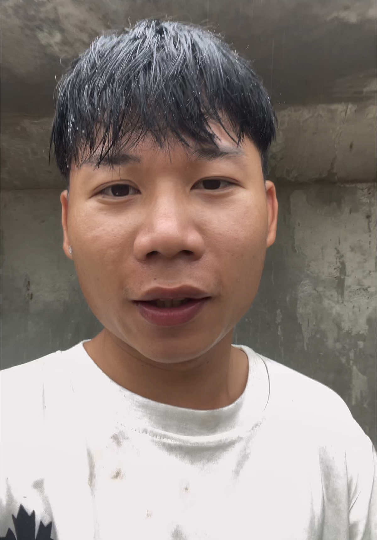 sự ngu rốt khi biết đến tx #haihuoc #giaitritiktok #cuocsongthuongngay 