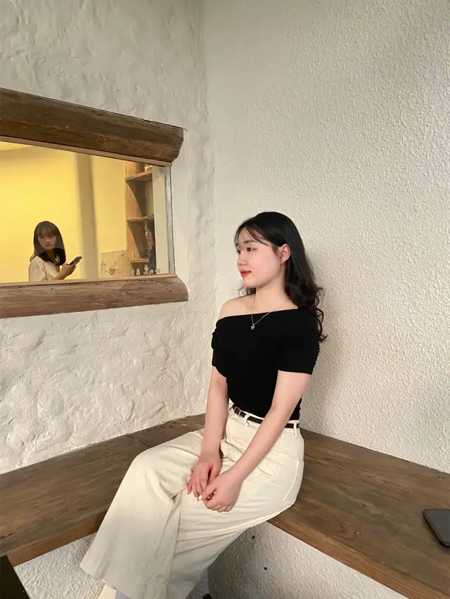 “ Trăm vạn ân cần muộn màng cũng không đổi lại được nụ cười dịu dàng ngày cũ . Những gì xuất phát từ trái tim sẽ chạm tới trái tim “ 🤍 #xuhuong#fyp#october