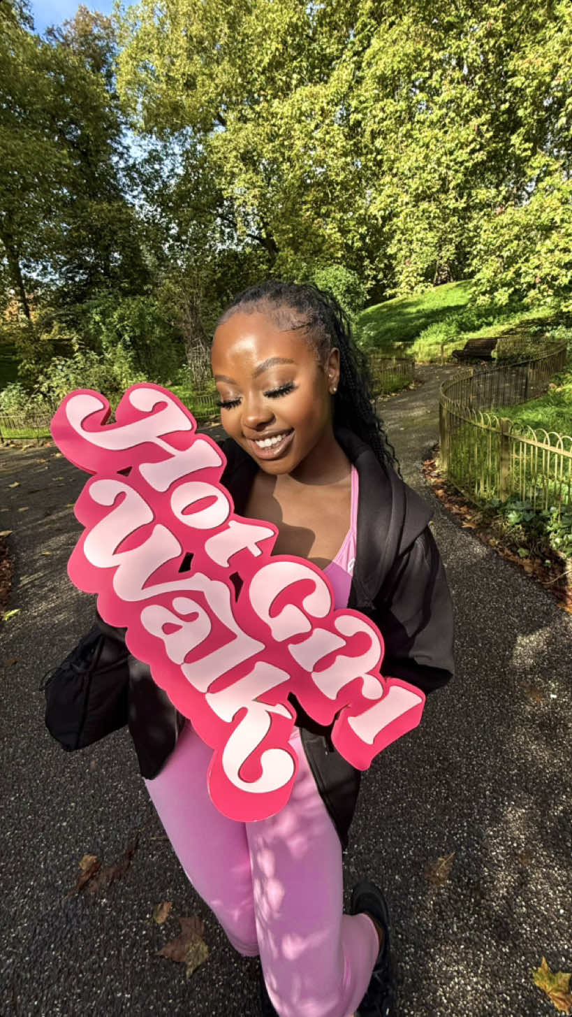 More Hot Girl Walks Please| I want to do more of these. 💕#hotgirlwalk #SelfCare #walkingclub #Fitness #thingstodoinlondon #10ksteps #londonwalks #ukblackgirl #hgw #wellness @Mia Lind | Hot Girl Walk® @Oner Active 