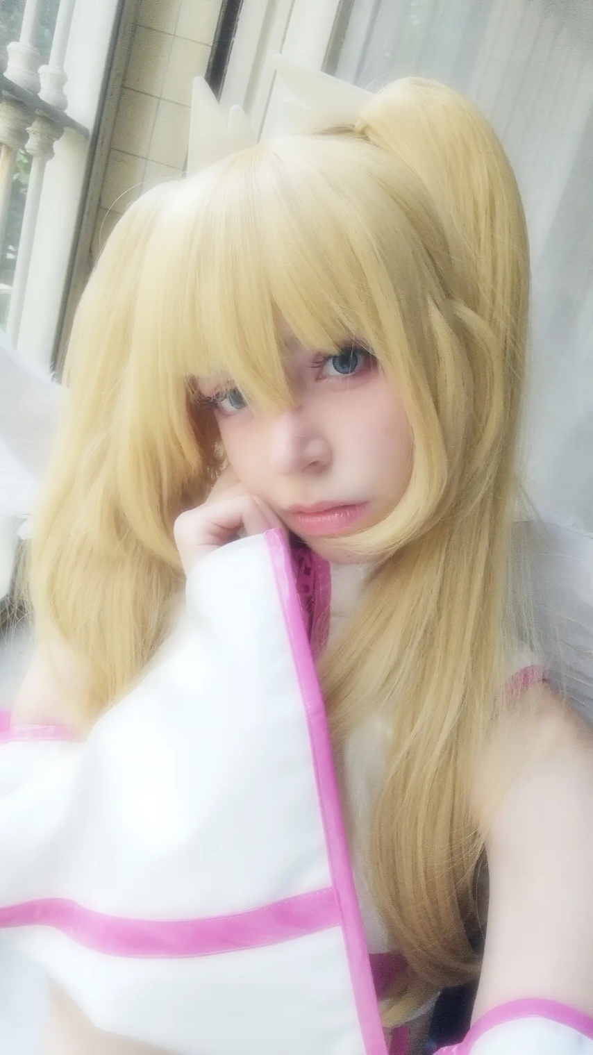 watch this anime and cosplay her too 😼 #25次元の誘惑 #にごりり #コ スプレ #リリエルコスプレ #ミリ エラ コスプレ #cosplay #cosplayer #25dimensionalseduction #liliel #lilysaamano #ririsaamano #dimensionalseduction 