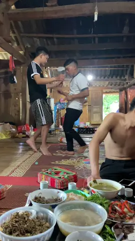 Video từ 2-9 múa cùng anh #binhbin@BBình Bin 