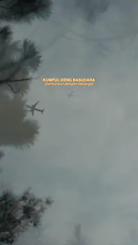 Desember sudah dekat Sudah bisa rencanakan buat pulang kampung Jangan sampai natal kali ini berat lagi  #natal #laguviral #pulang #lagutimur #viraltiktok 