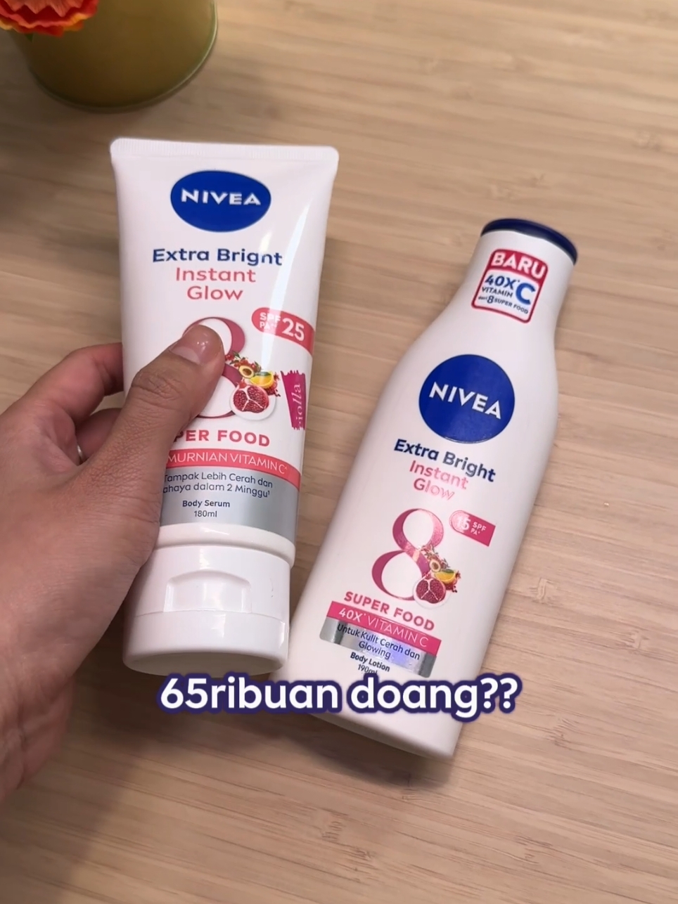 Mau dapetin kulit cerah tapi gak checkout yang satu ini? Rugi banget dong! #NIVEAIndonesia #RacunTikTok #ReviewNIVEA #bodylotionviral #bodyserumviral #sunscreenviral #viral #sunscreenbadan #skincareroutine #Foryoupage #kulitcerah #rekomendasisunscreen #rekomendasilotion 