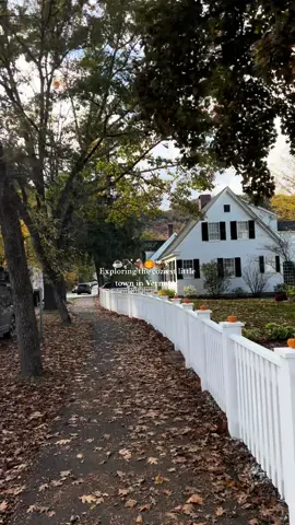 I can’t believe this state exists and I’m not a resident of it?! 🌲🐻🪵🧸 Also really regretting not going to UVM when I had the chance to🏔🏹• • • • • #woodstock #woodstockvt #Vlog #cozytown #gilmoregirls #cozy #gilmoregirlstown #starshallow #starshallowaesthetic #smalltown #cozytown #vermont #fallinvermont #aesthetic #aesthetics #mountains #vermonttiktok #aestheticvideos #stowe #stowevt #foliage #views #noahkahan #greenmountain #smalltown #autumnvibes #vibes #cozytok #cozytoks #cozycore #cozycorevibes #cozycoreaesthetic #cozyvibes #cozyaesthetic #foru  #autumnaesthetic #fallaesthetic #autumnal #cozyday #stroll #fyp  #autumnvibes #falltok #autumntok #cozyhome #cozylifestyle #falltok ##octobertiktok #travel #fallvibes #newenglandfall #newenglandtravel  #fallaesthetic #spookyseason #Love #spooky #falldecor #autumndecor  #autumnaesthetic #cozyseason