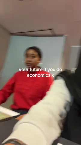 fun times! #economics #men #university #uni #degreeapprenticeship #apprenticeship 