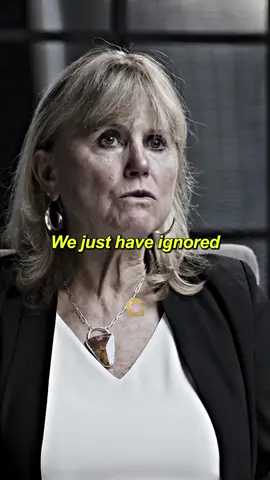 Would you still watch the sport? 🤔 - Watch the full podcast with Dr Ann McKee in The Diary of a CEO hosted by @Steven Bartlett - #sport #sportlover #braindamage #brainhealth #thediaryofaceo #stevenbartlett 