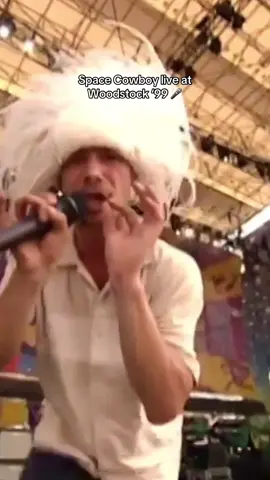 Space Cowboy live at Woodstock ‘99 🎤 #Jamiroquai #LiveMusic #SpaceCowboy 