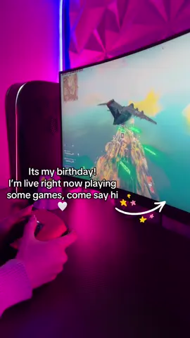 Its my birthday 🎉 come say hi  #GamerGirl #fypシ゚ #gaming #gamer #cod #callofduty 