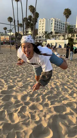 Closest thing to flying  #slackline 