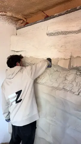 ARTIFICIAL ROCK PROCESS WITH CONCRETE  #inimitez#artificialrock #construccion #artificialstonez #interiordesig #piedraartificial #decoration #construction 