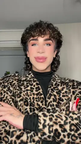 #ASMR 🐆💄💅🏻