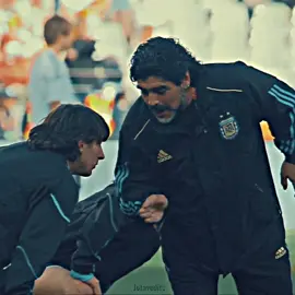 Maradona e Messi #maradona #messi #futbol #fy #fyp #viral 