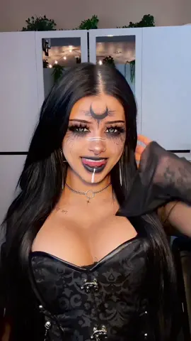 witch b!tch makeup hehe 🐈‍⬛🔮✨