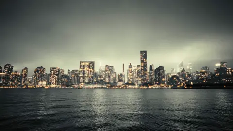 one morning in nyc 🗽 #videography #colorgrading #sounddesign #newyork #newyorkedit