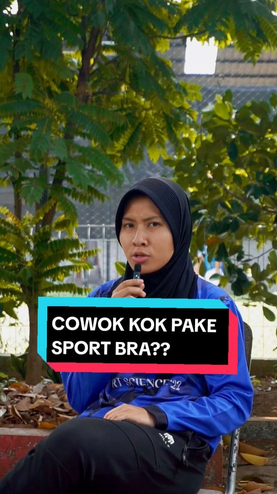 cowok kok pake Sport bra??? eits.... simak dulu video berikut. #football #sportsontiktok #soccergirl #soccerskills #sports 