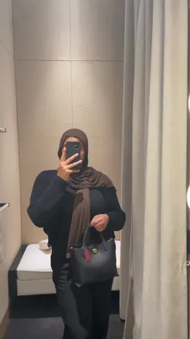 Labour weekdn sale 50% off all bags‼️ (excluding Teri and Tabby) you would be sorry to miss out on deals like these, cor and gets yours 🤍   #luxury #sale #viral#trending #coaconehunga #tiktok #fyp #coachnyc #bodycrossbags 