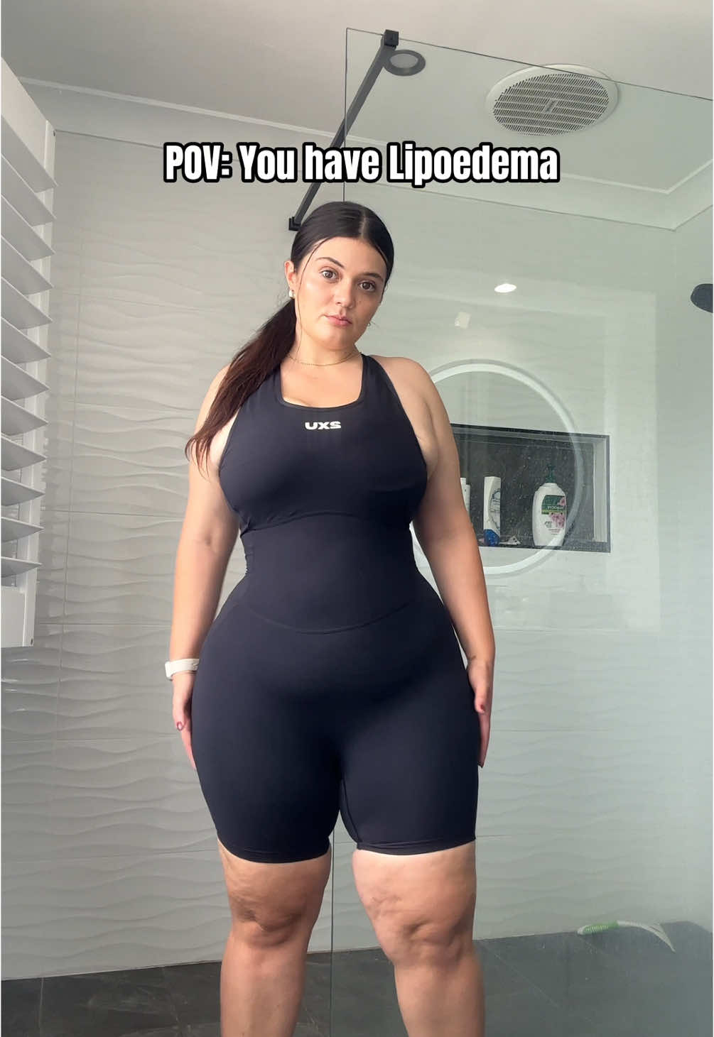 Lipoedema is a medical condition that is almost exclusively found in women and results in enlargement of both legs due to deposits of fat under the skin. Here are some symptoms that a lot of women with lipoedema have (including myself). I hope by continuing to spread awareness more women can get the diagnosis and medical help they need to navigate this condition ❤️ please reshare if you can fo spread the word #lipoedema #awarness #chronicillness 