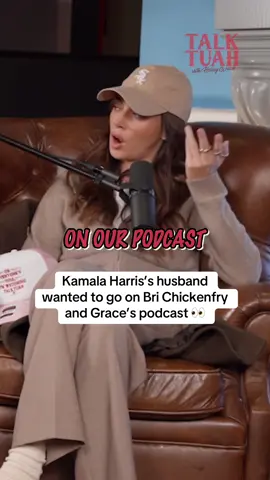 “What were you like in high school” is so good 😂 #halieywelch #briannachickenfry #graceomalley #talktuahpod #hawktuah 