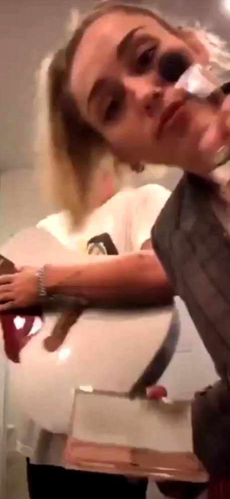 I miss Miley's Instagram live  🥺 #mileycyrus #mileytok #teammiley #smiler #fy #Throwback #codysimpson #instalive #makeup 