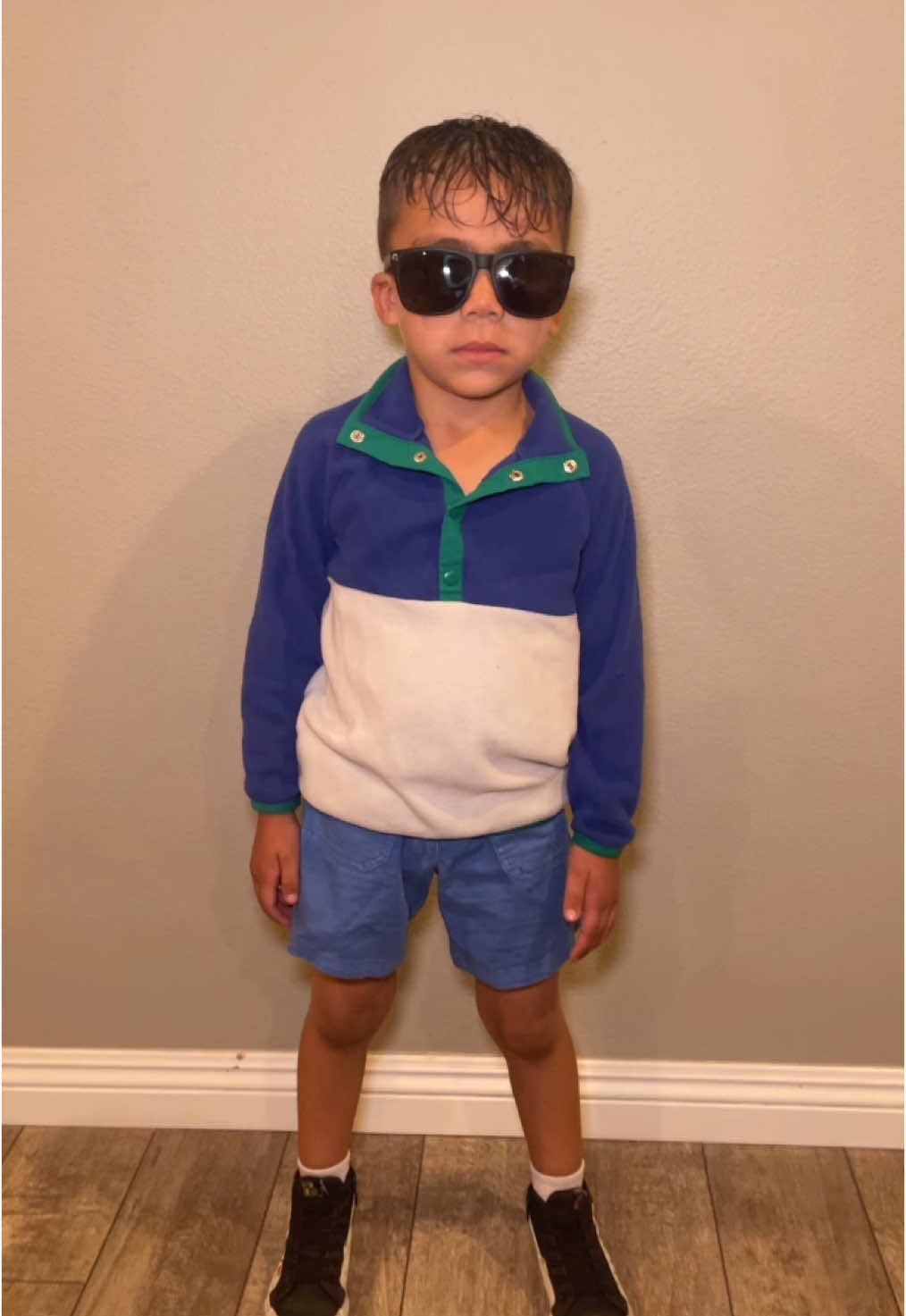 #erikmenendez #erik #lylemenendez #lyle #menendezbrothers #halloween  #halloweencostume  #monsters #nicholasalexanderchavez #monsters 