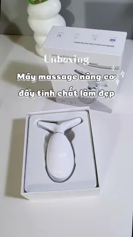 Dùng máy massage kết hợp với các dưỡng chất nữa thì đỉnh lắm luôn nhé, mí nàng nhất định phải có em máy này nha ☺️ #leedecor #maymassagemat #maydaytinhchat #skincare #beautytips #review #reviewlamdep #chamsocda #foryou #fyp 