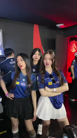 :p