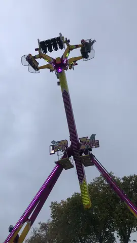 Loop Zone - Foire Saint Romain de Rouen 2024  #loopzone #looping #foiresaintromain #rouen #foire #feteforaine #nouveauté 