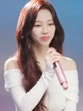 Karina nyanyi 'geugo aseoyo' secara langsung dong😭 #aespa #karina #leemujin #유지민 #karinaaespa #aespakarina #yujimin #fyp 