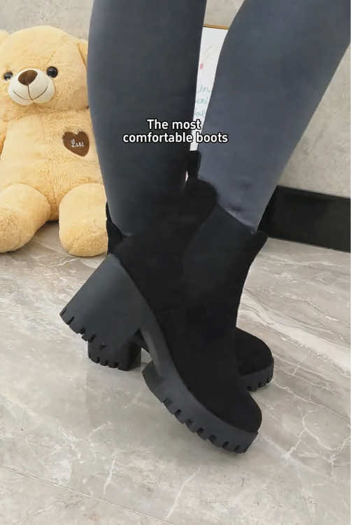 So cute!! #boots #heelboots #kittenheels #shoes #womenshoes #Halloween2024 #fall #freshness #falloutfits