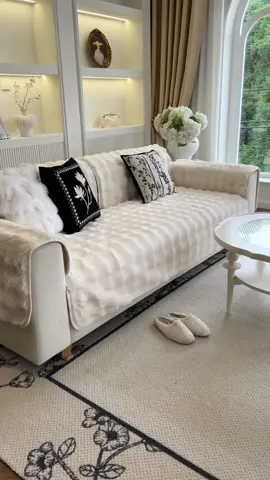 Check out this cool sofa cover up i just received  #sofa #sofacover #sofacovers #sofacoverup #homedecor #Home#Halloween2024 #fallfreshness#falldealsforyou #tiktokshopblackfriday#tiktokshopcybermonday#spotlightfinds 