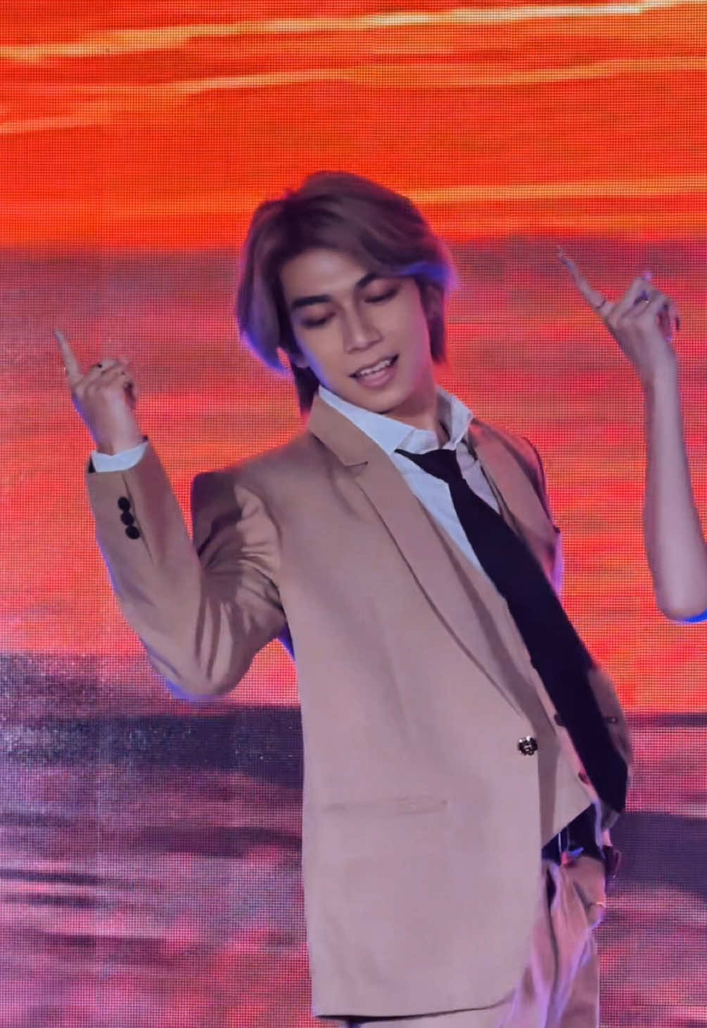 Replying to @orang cantik siapa yg uda denger lagu kita? buat yg blom tau kita baru release lagu judulnya ‘ 224 ‘ bisa cek MV nya di YouTube ‘ Bertrand Tio ‘ mohon supportnya ayo bangga sama produk lokal juga 🥹🫶🏻