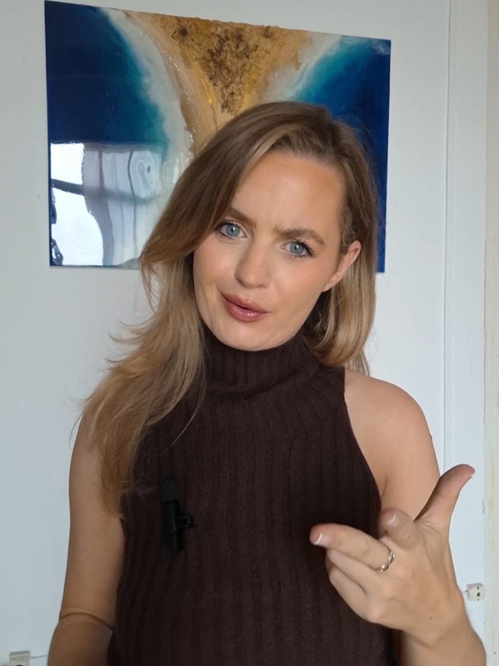 HEAR OF, ABOUT & FROM  What's the difference?  #english #learnenglish #apredeingles #prepositions #inglés #englishlessons #businessenglish 