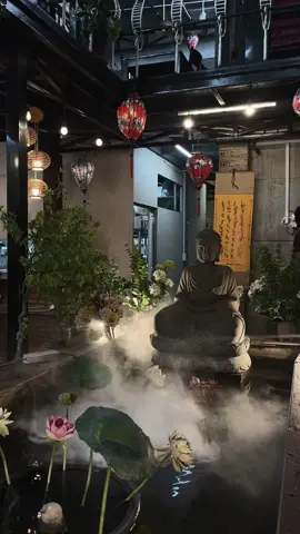 Đã mua một gói hồng trần, Sau không mua đặng một đời yêu thương. Lại đi chọn chút vấn vương, Đắng, cay, mặn chát, gió sương một đời  #phatphap #ducthanhnghia #phatgiao 