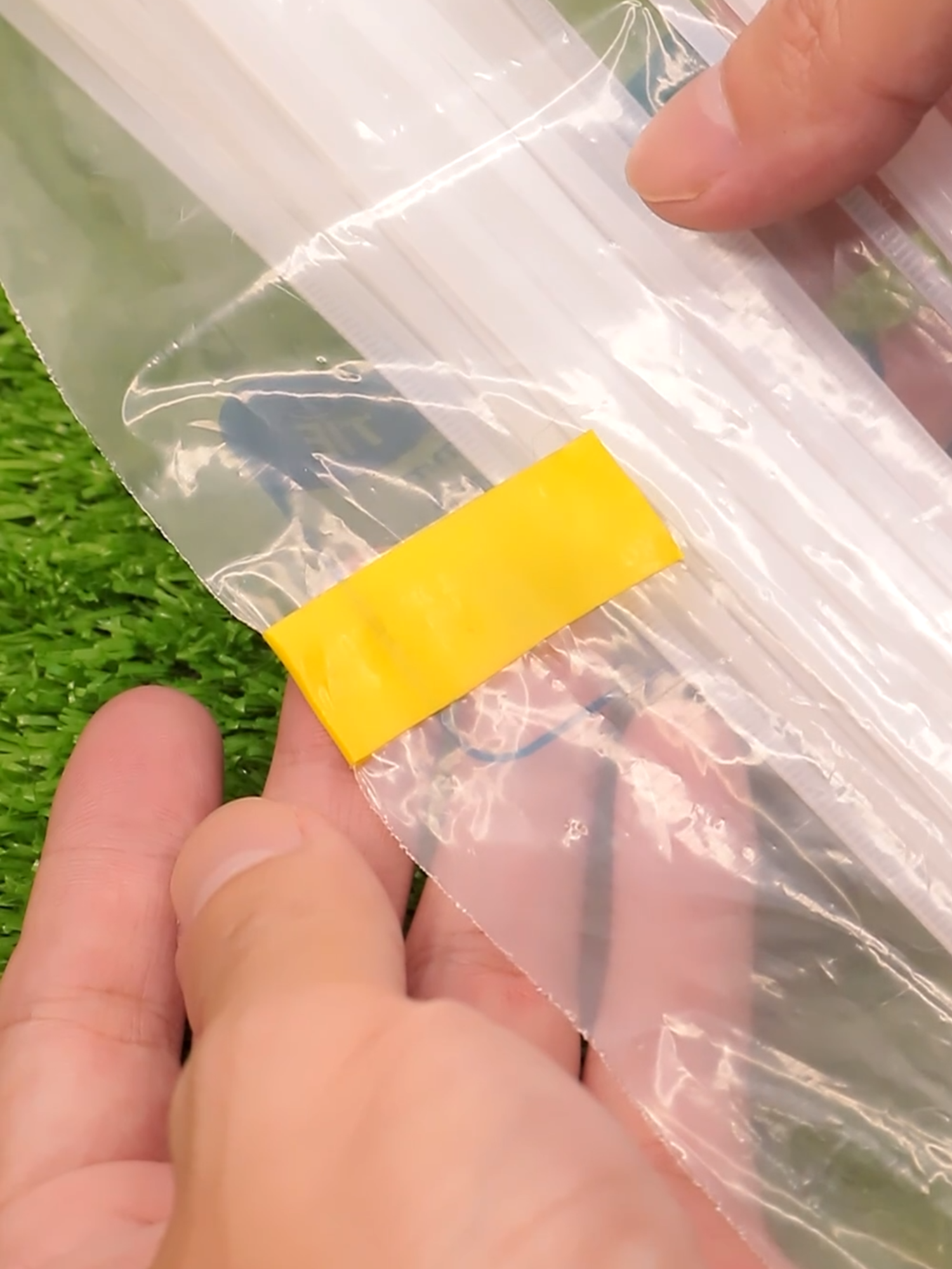 The most effective way to open a nilon cable tie bag #shorts