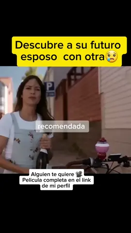 descubre a su futuro esposo #peliculasromanticas 