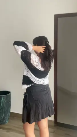 Got the cutest crochet sweater from @Saass Clothing🧶 🖤🤍 #foryoupage #colombo #srilanka #fyp #life #Lifestyle #outfit #fashion #styling #fashiontiktok #fashioninspo #getreadywithme #OOTD #grwm #reels #outiftinspo