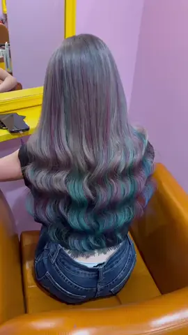 レミーチビ編み込みエクステ レミーシールエクステ Mix(ハイブリッド)付け大人気 カラー ブリーチカラー カット ヘアセット トリートメント 【どぅ～す梅田店】 チビ編み込みエクステ& シールエクステMix付け大好評☆ ☆美容室☆ レミー最上級サラサラ毛質のエクステとカラー 【地毛の長さを変えず/エクステを馴染ませる】 メンテ(毛量調整)カット ■Instagram(スタイル公開中) 【douce_osaka】 ■Tik Tok(スタイル公開中) 【douce_umeda】 ■ネット予約が×になっておりましたら 一度お電話下さい！！ ご案内できる可能性があります♪ その他、ご意見等もお気軽に♪ TEL/06-6316-6600 大阪府大阪市北区堂山町18-3  出口梅田ビル4F　 【ドンキより徒歩2分】大阪梅田駅徒歩4分 新店舗オープン予定の為 スタッフ様募集中 ■幹部 ■スタイリスト ■カラーリスト☆急募 ■エクステニスト☆急募 ■ヘアセット ■アシスタント ■未経験 ・正社員 22〜50万 ・業務委託 主担当歩合制 ☆月8日休み ☆社会保険完備 ☆交通費支給 #大阪#梅田#エクステ#大阪エクステ#梅田エクステ#extensions#編み込みエクステ#ブリーチ#カラー#おすすめ#fyp