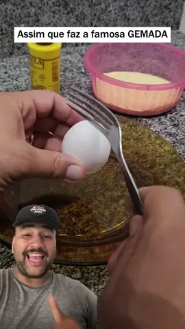 Aquele gostinho de infância na roça! 🥚✨ Quem aí já tomou uma gemada feita pela vó e achou que era a melhor coisa do mundo? 😋 #MemóriasDaInfância #ReceitasDaVovó #ComidaAconchego #SaboresDaRoça