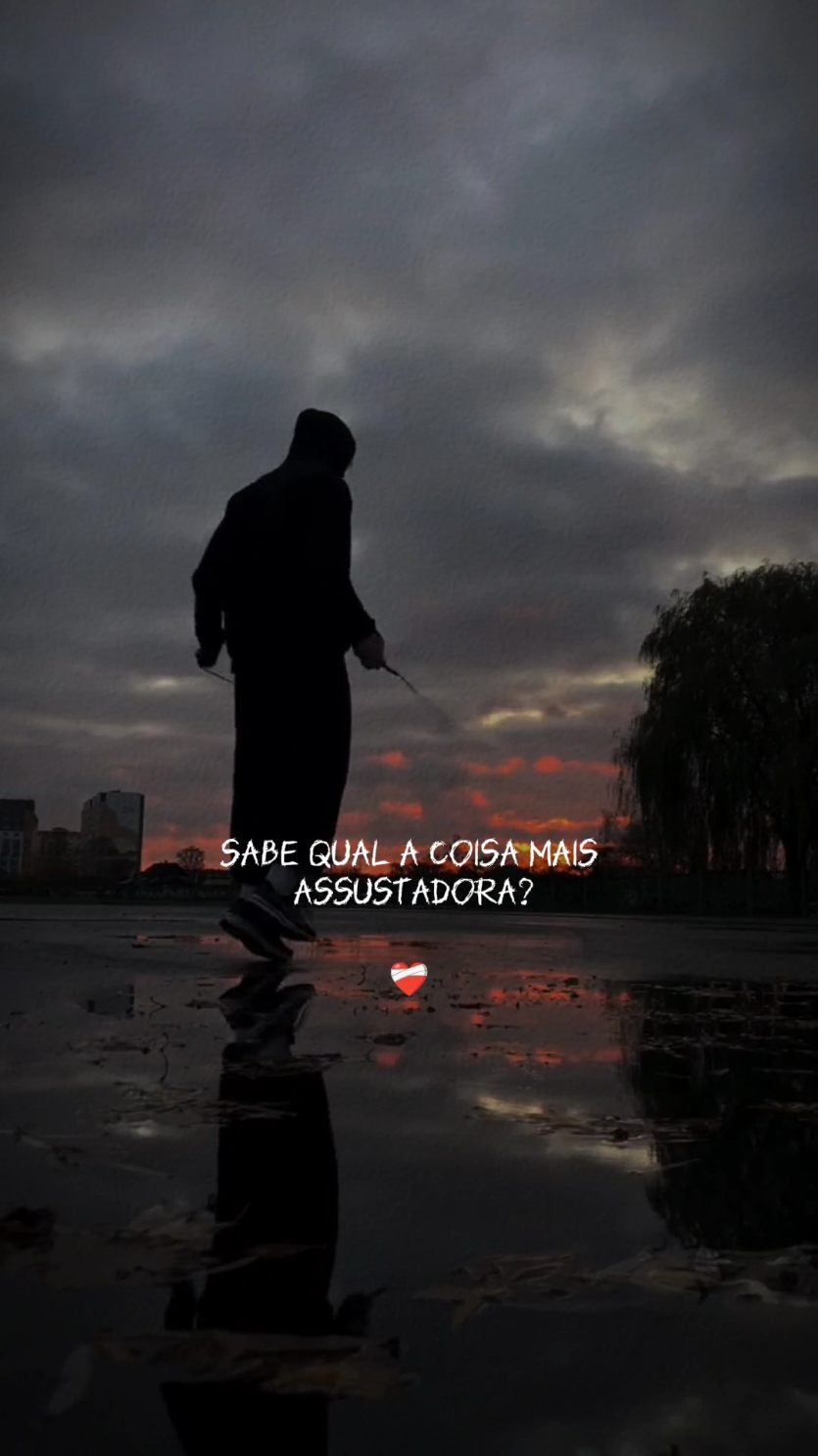 Não saber o seu lugar no mundo ❤️‍🩹 #CapCut #reflexão #motivacao #motivacional #status #statusvideo #frasesmotivadoras #vibesinvibes 