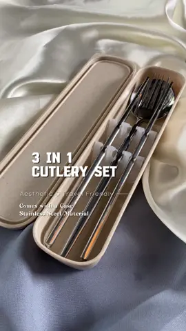 3 in 1 cutlery set with case🍴 #fyp #cutlery #spoon #fork #chopsticks #kitchenware #kitchentool #travelfriendly 