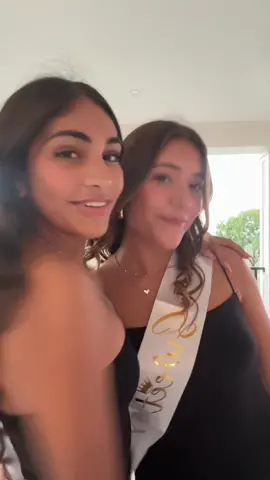 sweet 16 with my fav 🖤🖤@sonam #sweet16 #birthday #transition #fyp #bsf #party 