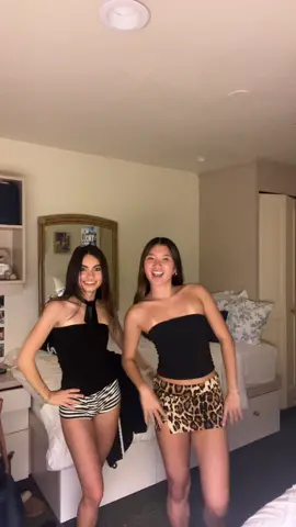 The thrill of halloween !!