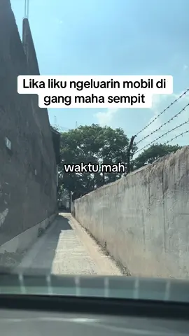 Lengah dikit NGUSRUK !! Ada lawan gak nih ???  #fyp #mazdacx3 #gangsempit #foryou  #fypシ 