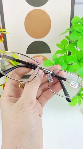 kính lão đọc sách tròng thủy tinh #kinhlao #kinhlaothi #kinhvien  #kinhvienthitrungnien #kinhnguoigia #kinhtrungnien #kinhdocsach #kinhdocbao #kinhlaonam #kinhlaonu #sanphamxuhuong #xuhuong 