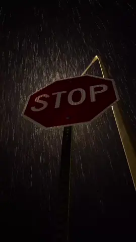Tu Kya Cheez Hain Lafzo Mein Batana Mushkil Hain ♥️✨️ #bollywoodsong#muskilhai #newmoviesong #tiktokdaily #feedfeed #trand #viralreels #tiktokviral #fylpシ #stop #raining 